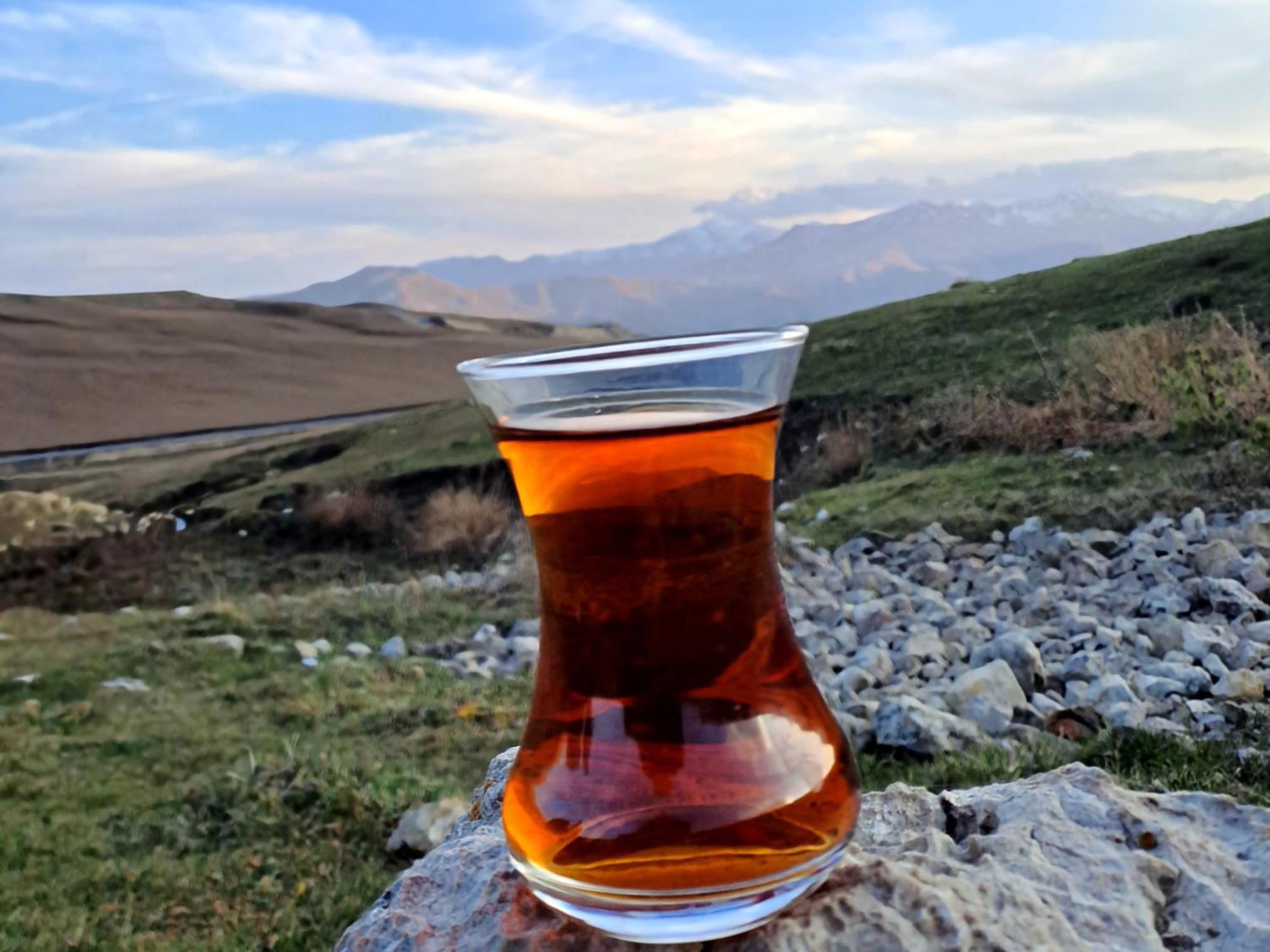 Xinaliq Khinalig Izzet'S Riverside Home Stay المظهر الخارجي الصورة