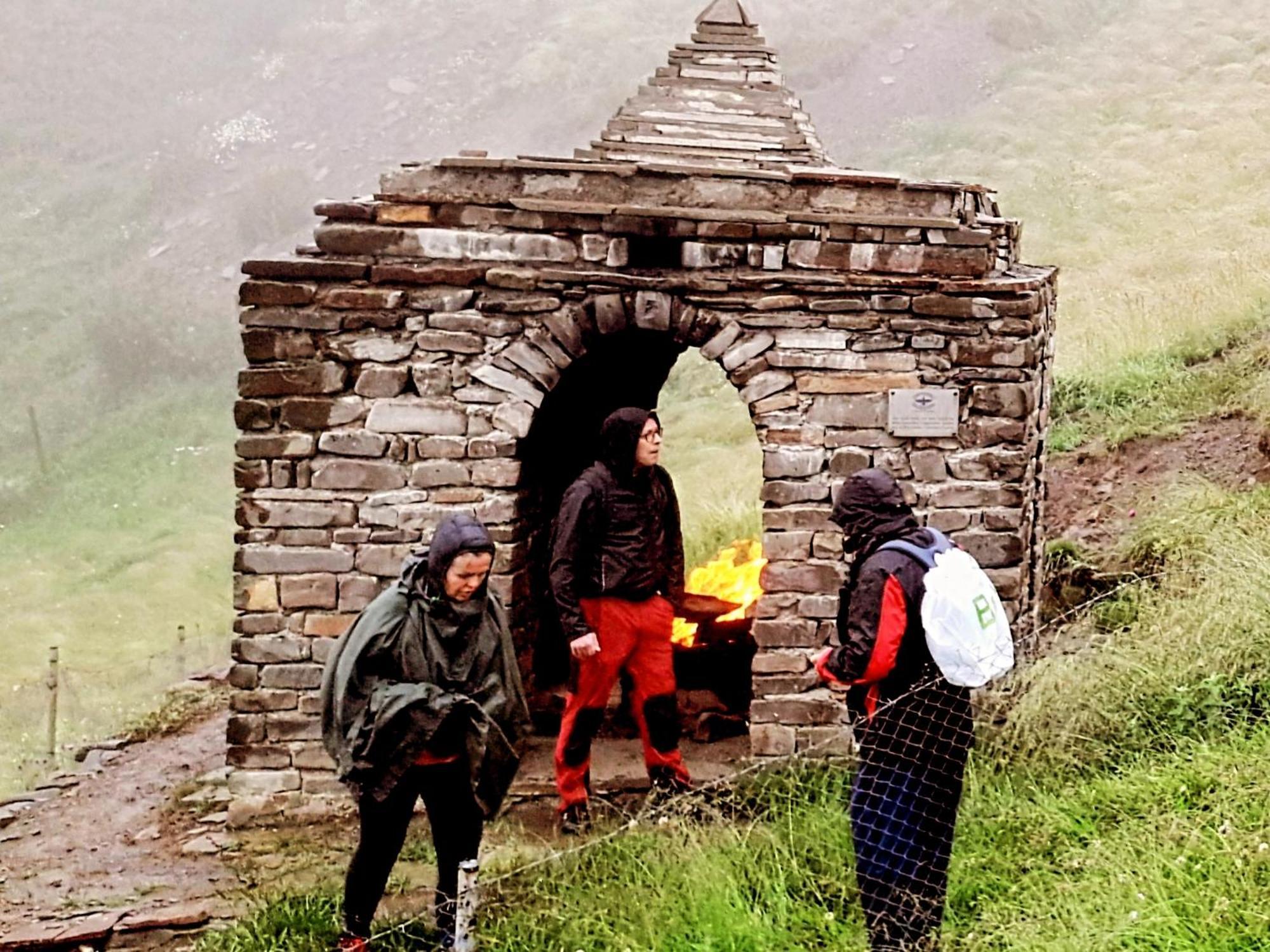Xinaliq Khinalig Izzet'S Riverside Home Stay المظهر الخارجي الصورة